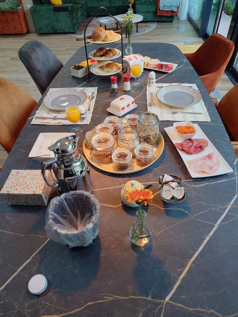 Breakfast table